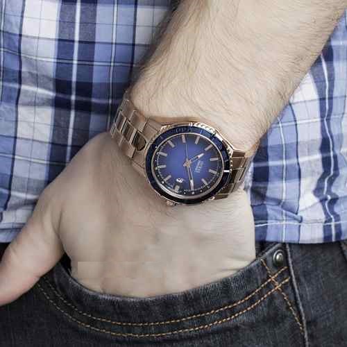 reloj-guess-dama-original-w0244g3-D_NQ_NP_856703-MCO26660182139_.jpg